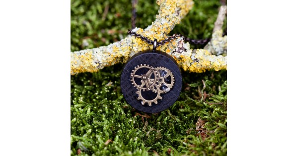 Steampunk přívěsek staromosaz XL I