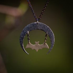 Batmaní náhrdelník