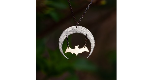 Batmaní náhrdelník