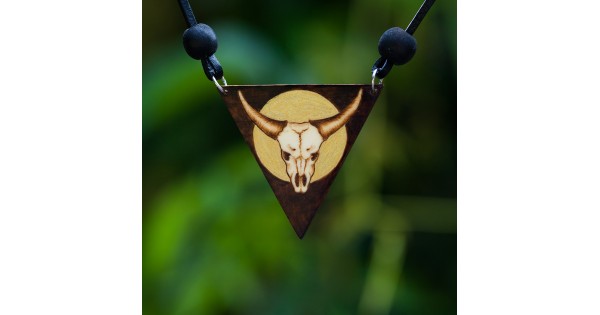 Náhrdelník bůvol lebka